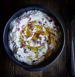 A simple dip by Saima Khan