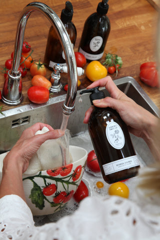 How to Get Rid of Fruit Flies Naturally