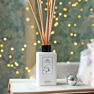 First Snowfall Reed Diffuser Oil Set
